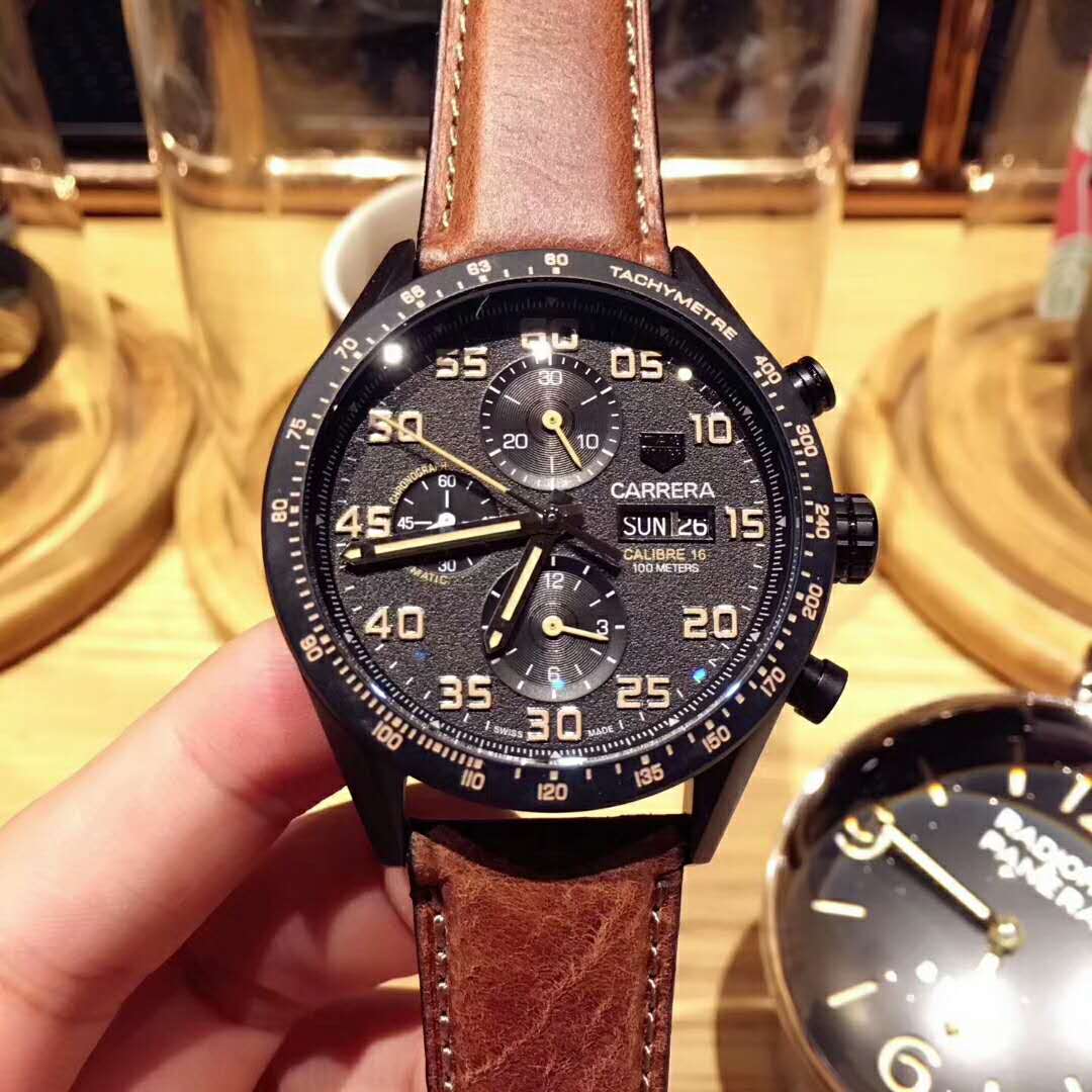 TAG Heuer 泰格豪雅 CARRERA卡萊拉系列