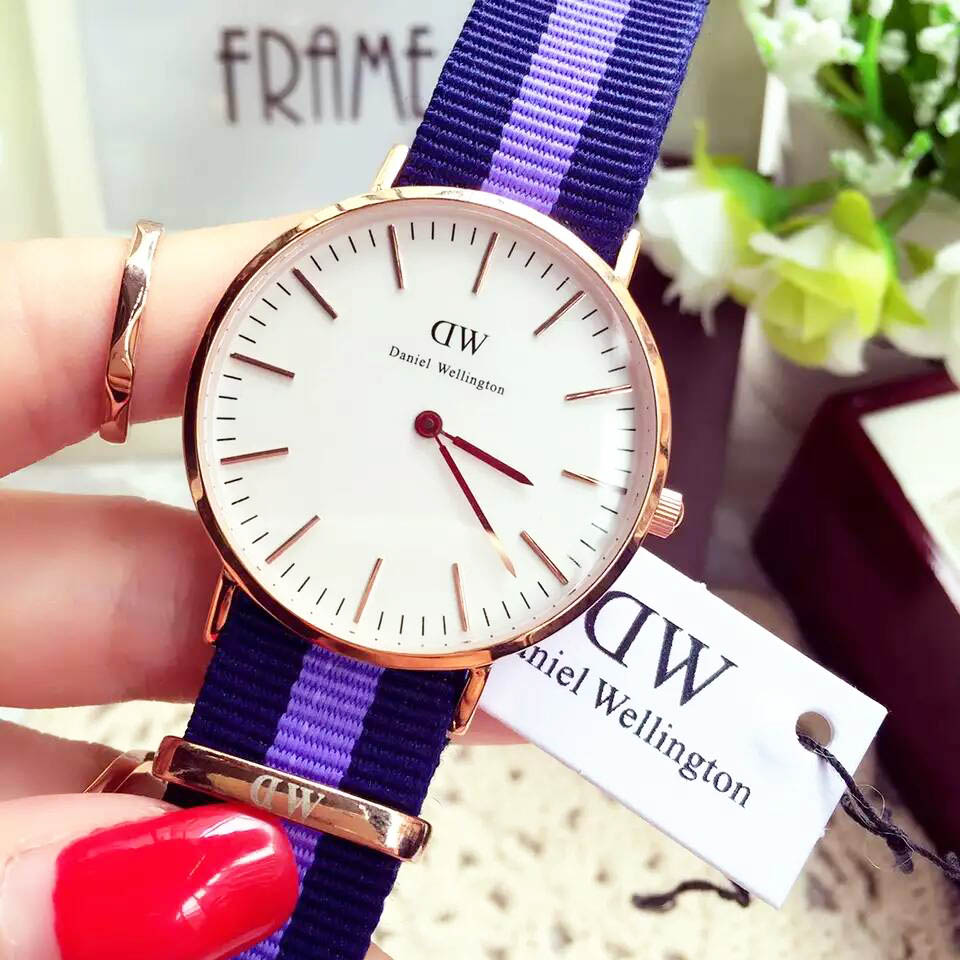 丹尼爾.惠靈頓Daniel Wellington 石英金色機芯