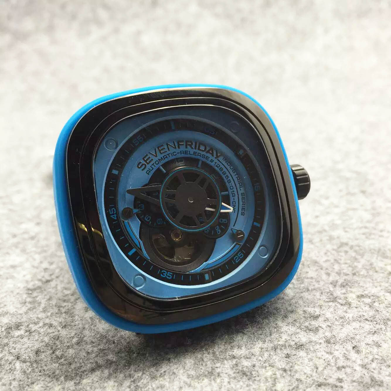 SevenFriday 渦輪全自動方形自動機械