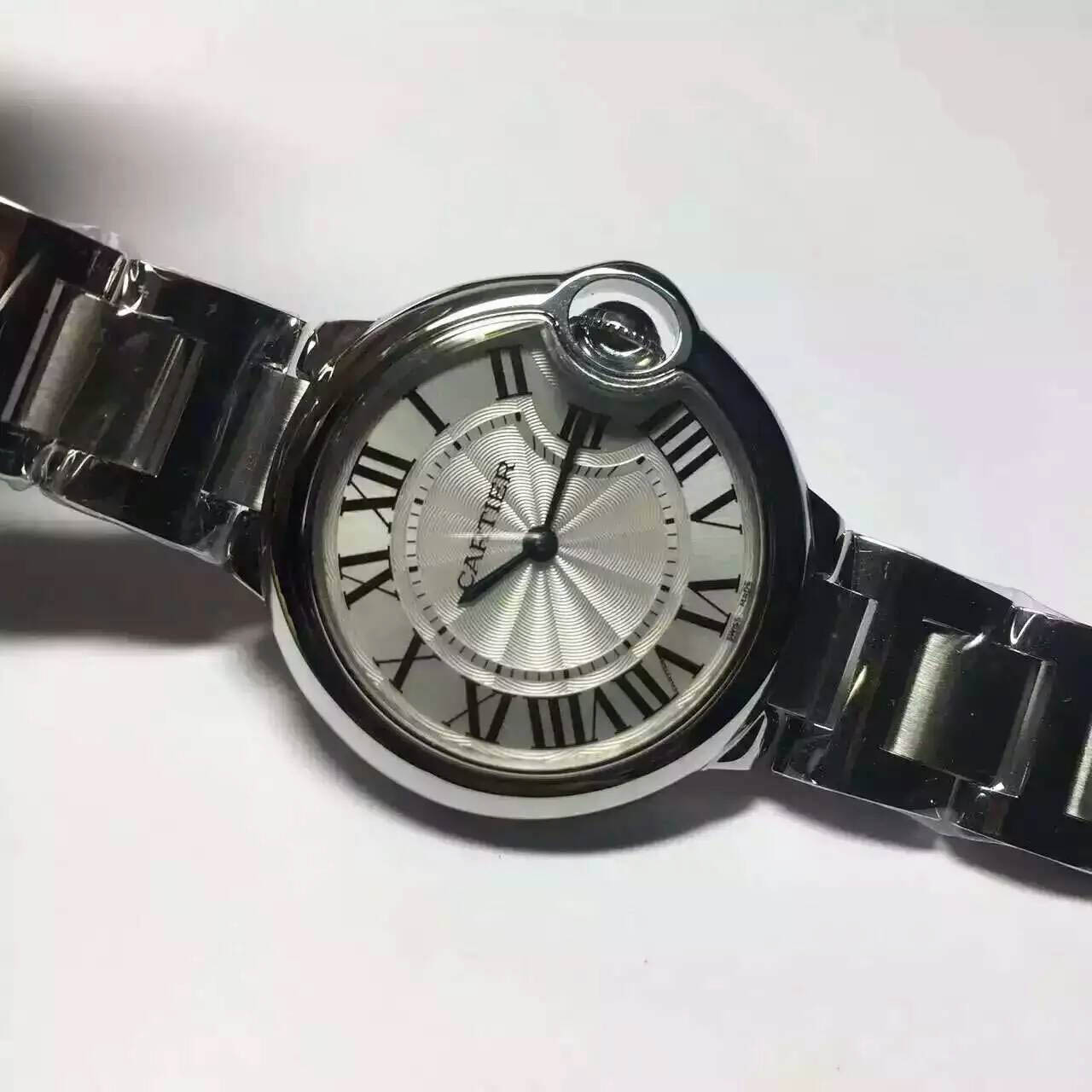 卡地亞 Cartier2016首發刻LOGO瑞士石英機芯