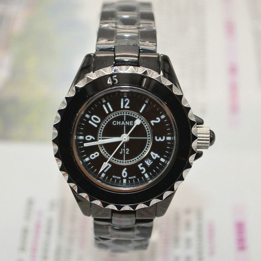 香奈爾 Chanel J12系列黑陶瓷機械中性錶