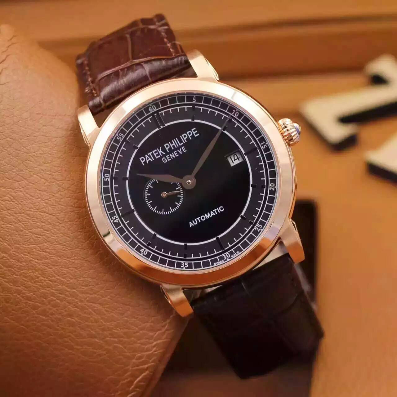百達翡麗 Patek Philippe 2015年新款巴塞爾鐘錶展經典之作 搭載ETA2824機芯