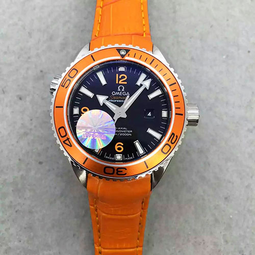 歐米茄 Omega 新海馬系列女士腕錶 搭載8520機芯