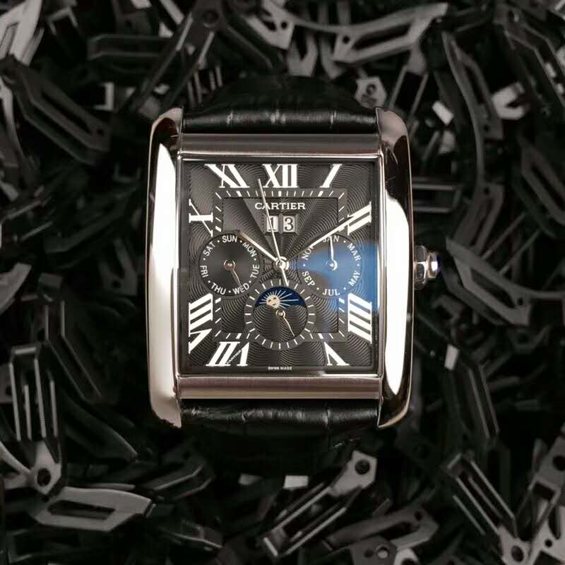 卡地亞 Cartier 冬季新款Tank MC 方形卡地亞系列24小時月相大日歷顯示腕錶