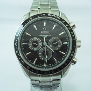 歐米茄超霸系列手錶黑色錶盤，藍寶石鏡面6針日曆OM38882