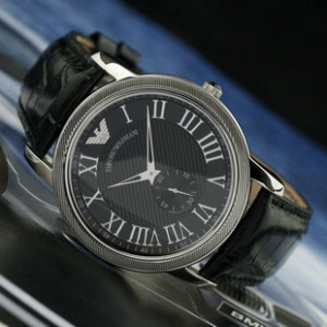 新款阿瑪尼圓款石英男錶（大號黑色錶盤黑錶帶）AR-0464