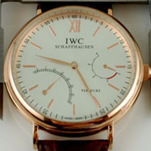 萬國(IWC)動能顯示四針日曆機械男士手錶