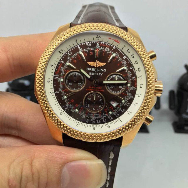 百年靈 Breitling 搭載7750機芯