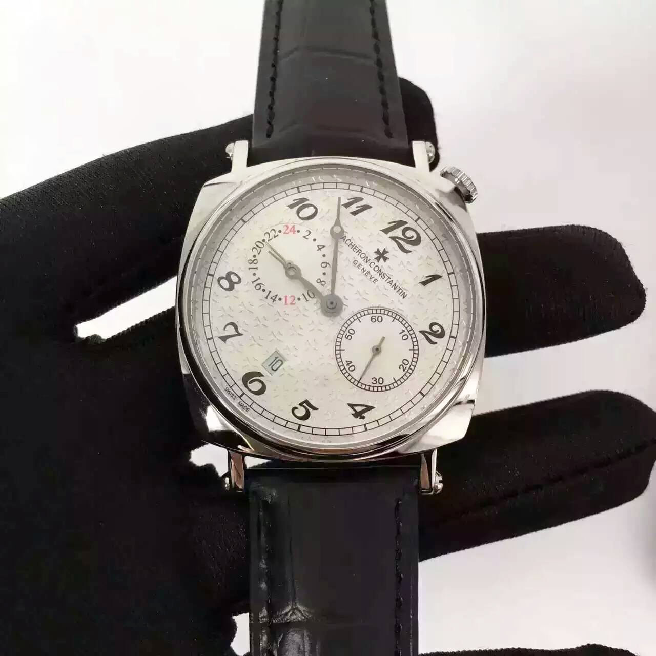 江詩丹頓 Vacheron Constantin 搭載2824多功能專用雕花機芯