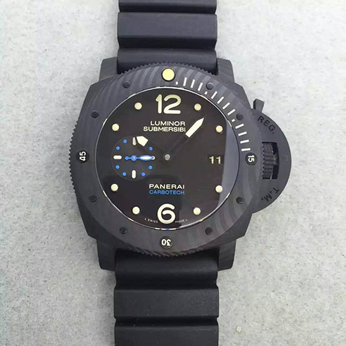 沛納海 Panerai Luminor Submersible系列Pam616 V5版